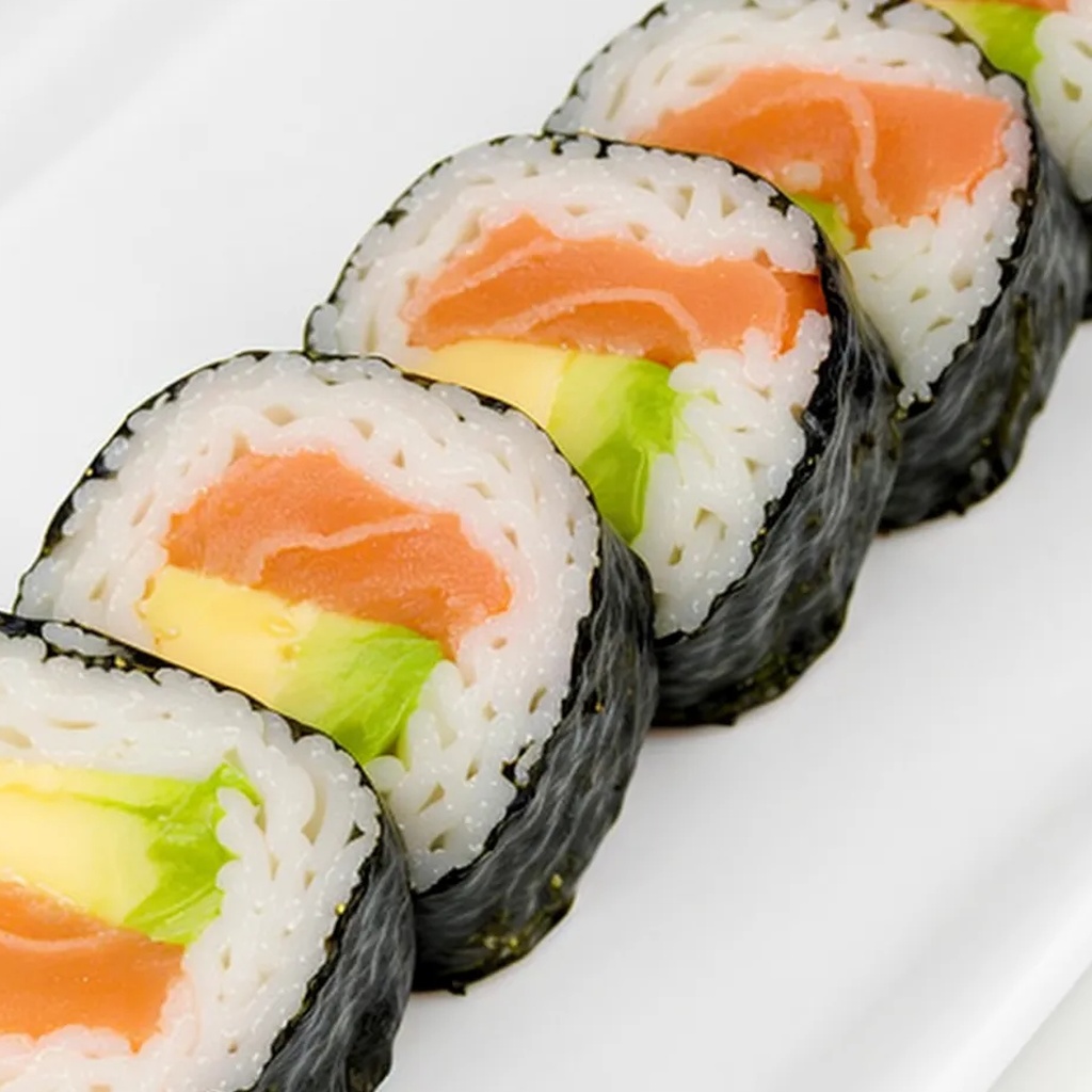 Ricetta Futomaki: Il Gigante Delizioso della Cucina Giapponese 1 foodblog 1749277694 crop